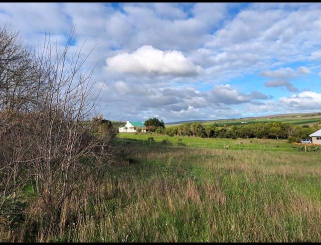 LAND FOR SALE IN BAARDSKEERDERSBOS